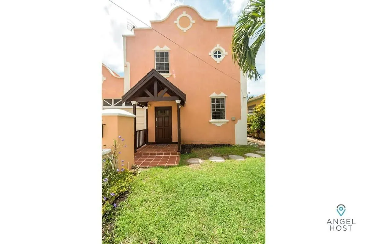 2-Story Townhome With Private Pool, Ideal For Group! Christ Church 0*,  Barbade