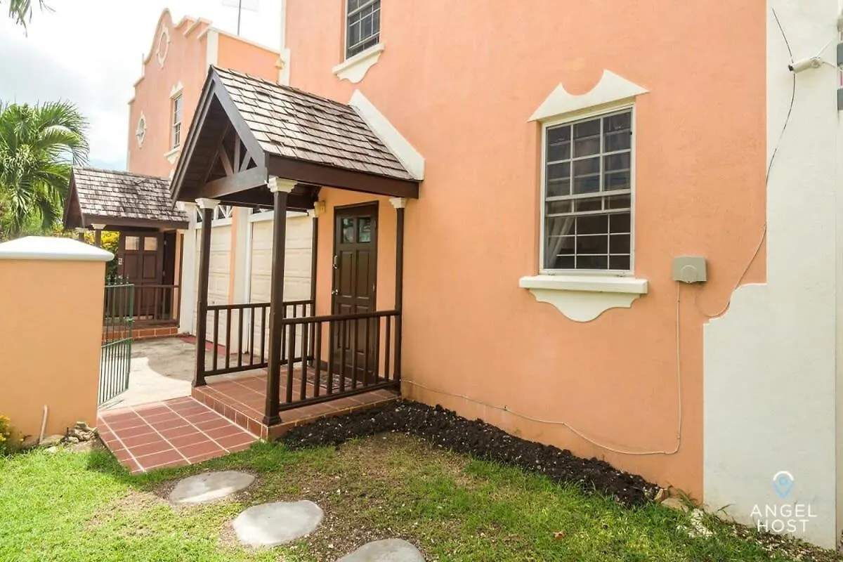 2-Story Townhome With Private Pool, Ideal For Group! 크리스트 처치 바베이도스