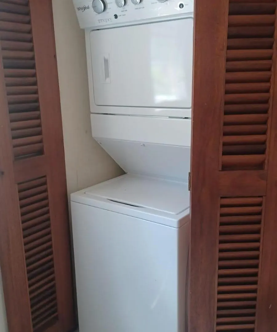 2-Story Townhome With Private Pool, Ideal For Group! Christ Church